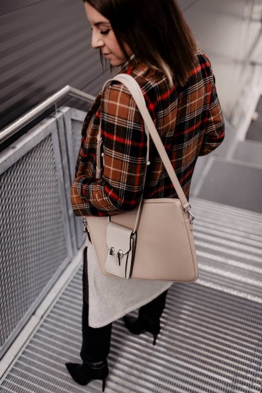 Style Sudoku: 10 Winter Outfits fürs Büro mit 16 Wardrobe Essentials Style Sudoku: 10 Winter Outfits fürs Büro mit 16 Wardrobe Essentials