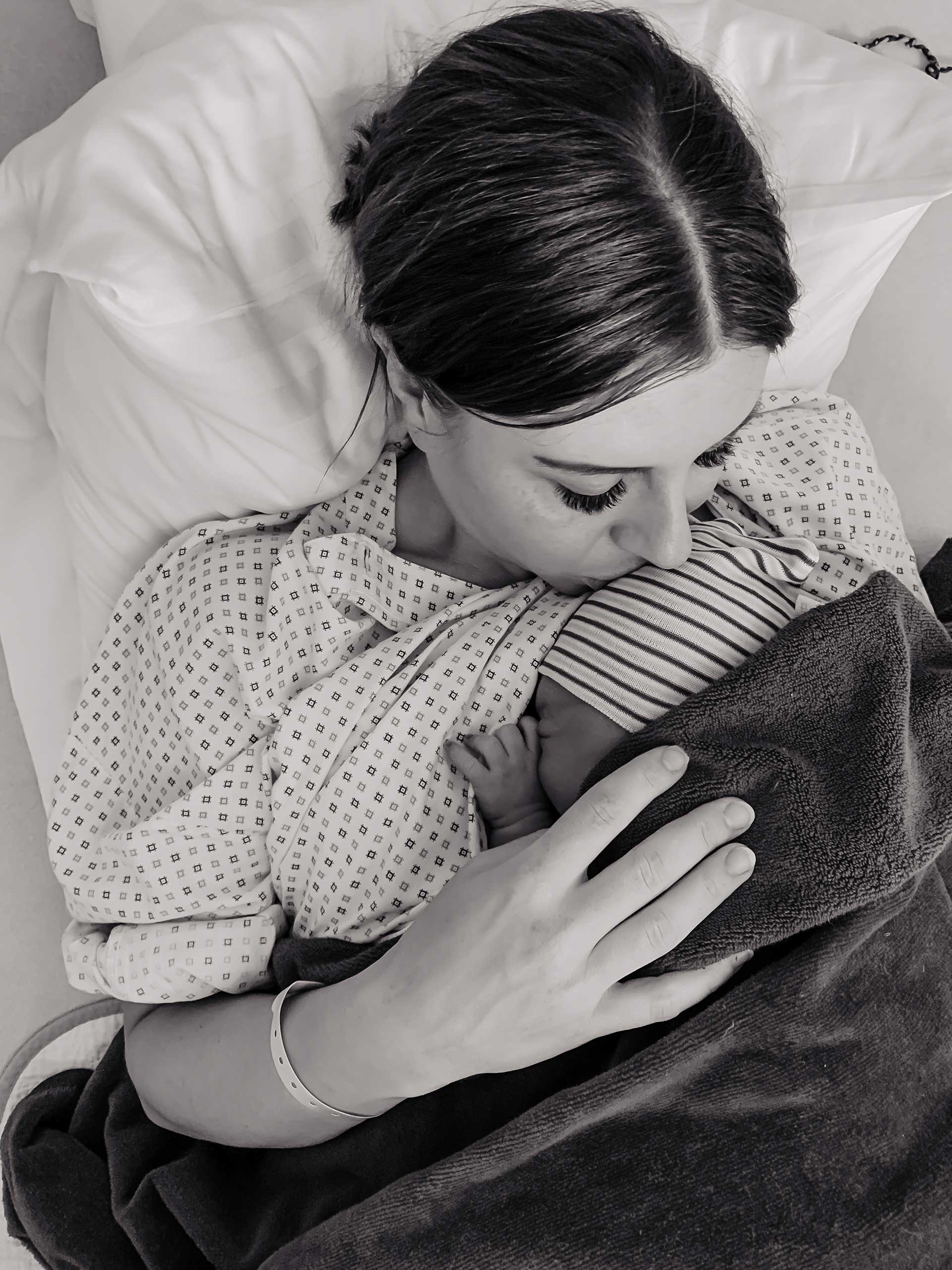 Heute liest du am Mamablog einen schönen Geburtsbericht, und zwar meinen Geburtsbericht! Schön deshalb, weil es für mich eine Traumgeburt war – es gibt nichts, was ich hätte anders machen wollen und es war alles gut so wie es gekommen ist. www.whoismocca.com