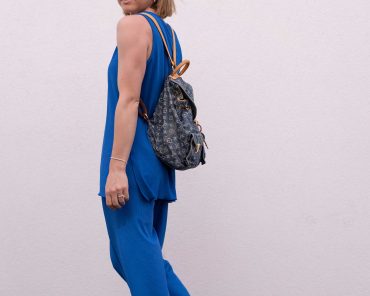 Blau mit Blau kombinieren: mein Ton-in-Ton Frühlingsoutfit Blau mit Blau kombinieren: mein Ton-in-Ton Frühlingsoutfit