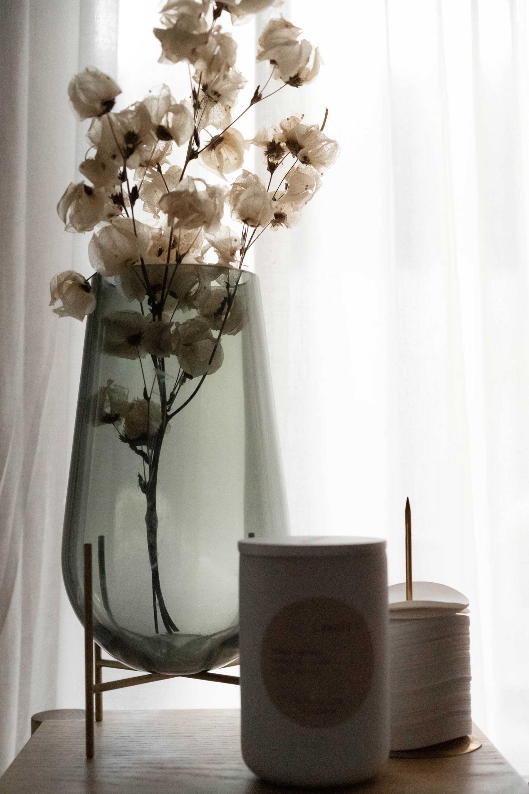 In diesem Ratgeber findest du Deko-Tipps und Ideen für Vasen. Nutze diese Tipps, um dein Zuhause noch schöner zu machen!