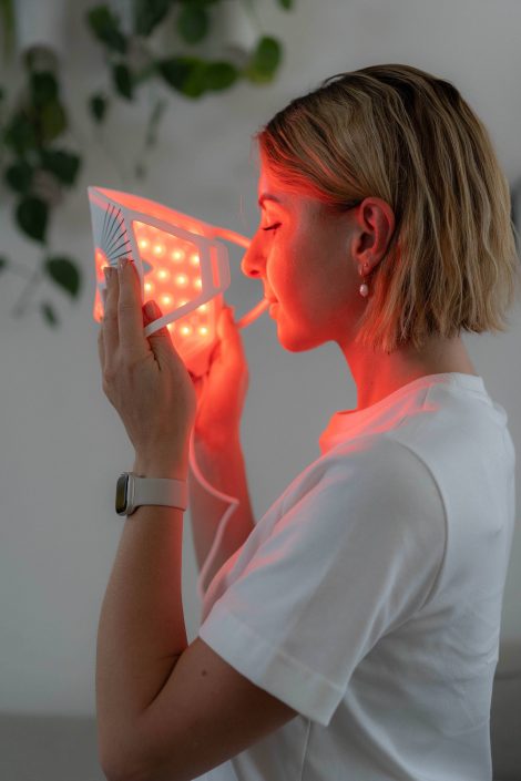 LED-Lichttherapie und die CurrentBody Skin LED Maske: Ein Erfahrungsbericht LED-Lichttherapie und die CurrentBody Skin LED Maske: Ein Erfahrungsbericht