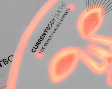 LED-Lichttherapie und die CurrentBody Skin LED Maske: Ein Erfahrungsbericht LED-Lichttherapie und die CurrentBody Skin LED Maske: Ein Erfahrungsbericht