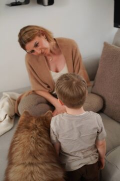 Hedda Hex Hörspiel: Magie, Freundschaft und eine tierliebende Hexe